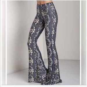 Novella Royale Janice Bell Pants Blue and Cream